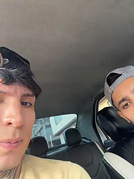 Snapshot of _Tomy08calderon chatting on November 19, 2025, 6:19 pm Tomy08calderon online show from November 19, 2025, 6:19 pm