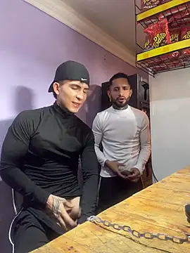  Tomy08calderon online show from March 1, 2026, 8:44 pm