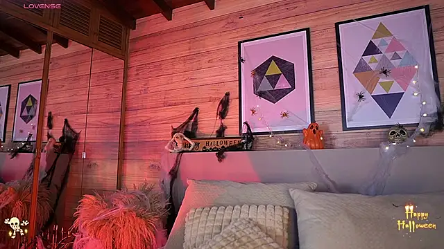 Snapshot of AmmyScott chatting on October 31, 2025, 11:17 pm AmmyScott online show from October 31, 2025, 11:17 pm