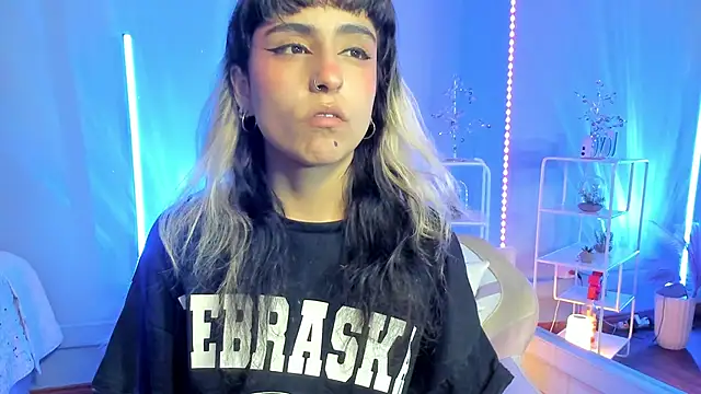 MaveParks  online show from October 31, 2025, 11:33 am