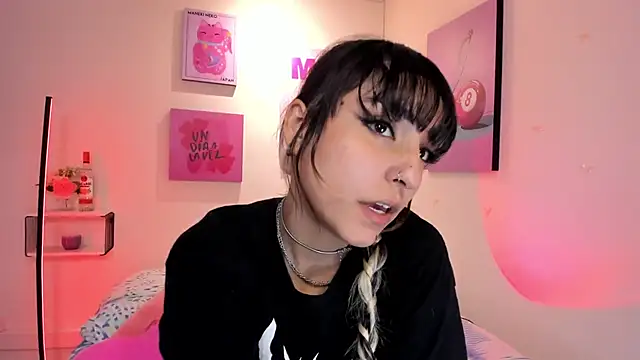 MaveParks  online show from November 27, 2025, 12:07 pm