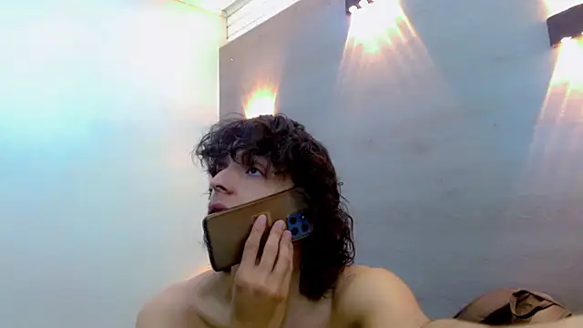 Sr BonnyEthan online show from September 11, 2025, 1:44 pm