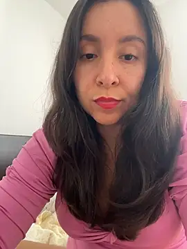 Snapshot of emely_sexx20 chatting on July 10, 2026, 9:50 pm emely sexx20 online show from July 10, 2026, 9:50 pm