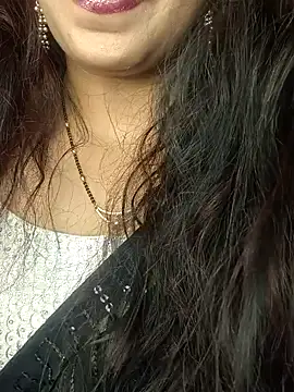 Snapshot of bangarau_telugu_bujji chatting on January 25, 2025, 10:40 am bangarau telugu bujji online show from January 25, 2025, 10:40 am