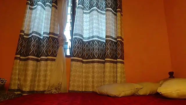 titi fiesta online show from May 19, 2026, 6:53 am