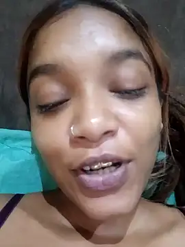 Indianqueen03 online show from February 21, 2025, 9:32 pm