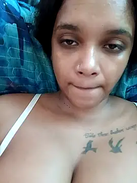 Snapshot of Indianqueen03 chatting on March 26, 2026, 9:59 am Indianqueen03 online show from March 26, 2026, 9:59 am