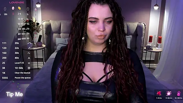 Miss Maya Mils online show from February 22, 2026, 1:07 am