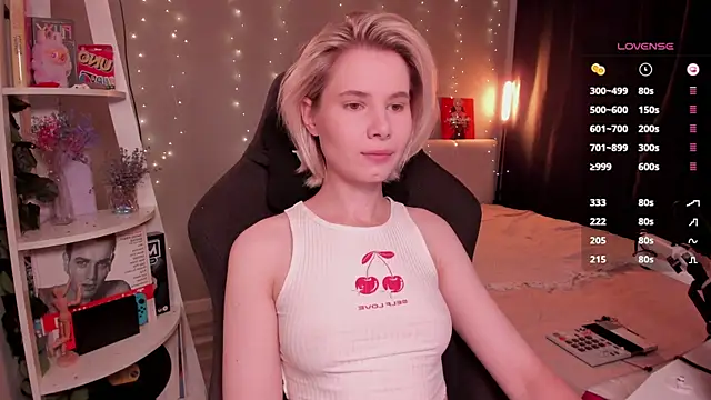 Snapshot of enigma_mia chatting on September 13, 2025, 9:42 am enigma mia online show from September 13, 2025, 9:42 am