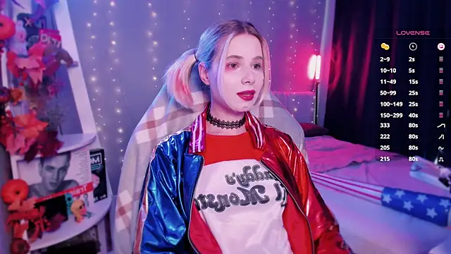 Snapshot of enigma_mia chatting on November 1, 2025, 11:12 am enigma mia online show from November 1, 2025, 11:12 am