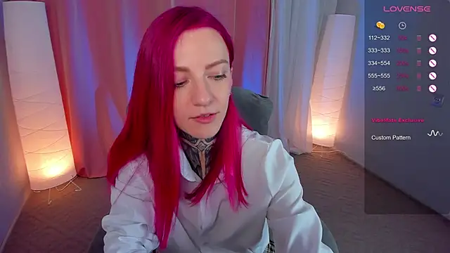 Snapshot of Roxy_____ chatting on January 31, 2025, 11:45 pm Roxy      online show from January 31, 2025, 11:45 pm