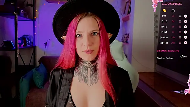 Roxy      online show from November 2, 2025, 9:39 pm