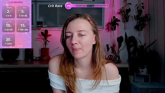 Elly Helly online show from November 20, 2025, 9:03 pm