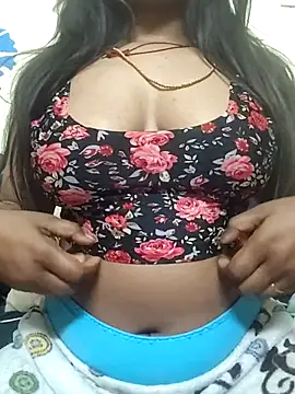 Snapshot of MohiniHott chatting on March 8, 2025, 4:50 pm MohiniHott online show from March 8, 2025, 4:50 pm