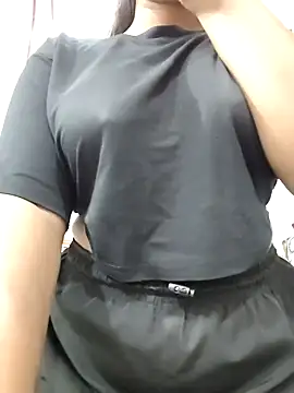 Snapshot of MohiniHott chatting on November 1, 2025, 5:31 am MohiniHott online show from November 1, 2025, 5:31 am