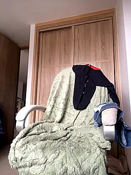 6nalanie online show from November 25, 2025, 6:52 pm