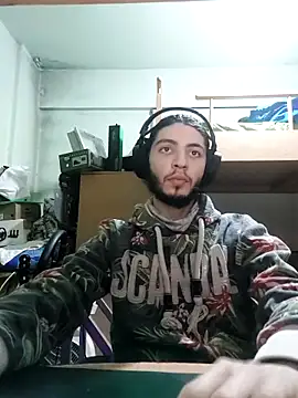 kleineid77 online show from January 25, 2025, 3:41 pm