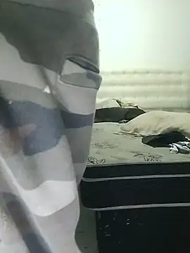 Snapshot of pikalindaxx chatting on February 5, 2026, 6:12 pm pikalindaxx online show from February 5, 2026, 6:12 pm