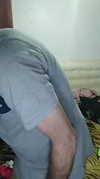 pikalindaxx online show from March 19, 2026, 12:58 am