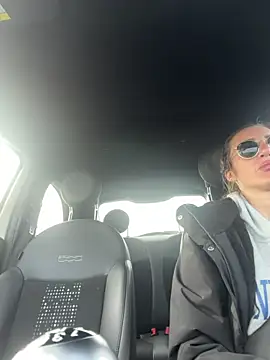 casalinga88 online show from March 15, 2026, 3:40 pm