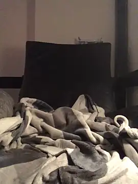 Simboxxx040 online show from December 18, 2024, 5:04 am