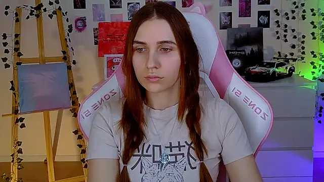 AliceCharmy online show from February 14, 2025, 5:46 pm