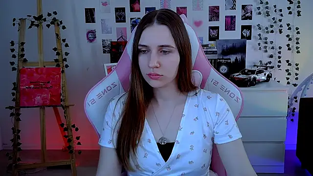 AliceCharmy online show from October 16, 2025, 5:30 am