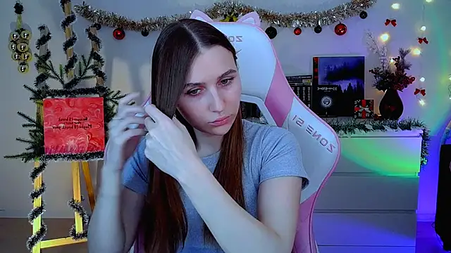 AliceCharmy online show from December 15, 2025, 10:52 am