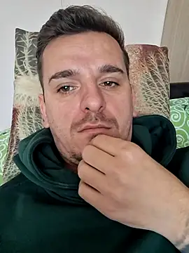 Snapshot of Huge_cock22cm chatting on December 21, 2025, 10:55 am Huge cock22cm online show from December 21, 2025, 10:55 am