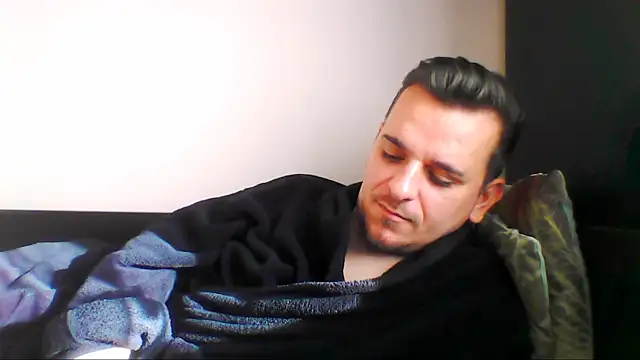 Snapshot of Huge_cock22cm chatting on January 11, 2026, 12:10 pm Huge cock22cm online show from January 11, 2026, 12:10 pm