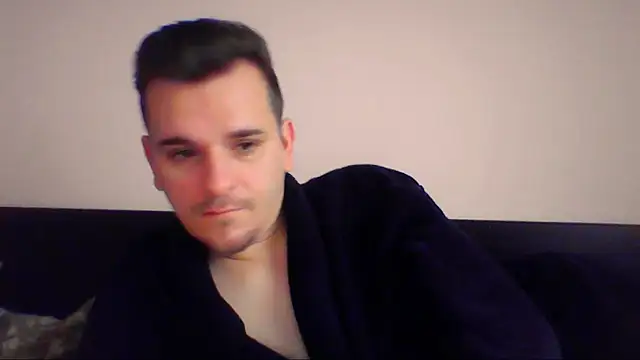 Snapshot of Huge_cock22cm chatting on January 15, 2026, 6:51 am Huge cock22cm online show from January 15, 2026, 6:51 am