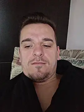 Snapshot of Huge_cock22cm chatting on January 19, 2026, 6:39 am Huge cock22cm online show from January 19, 2026, 6:39 am