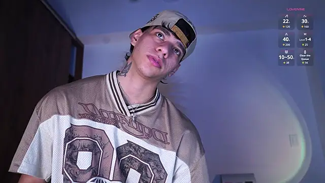 Josep Davies online show from November 24, 2025, 9:47 pm