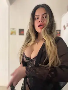 melanny10 online show from February 23, 2025, 8:28 am