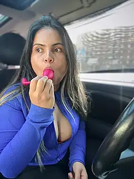 melanny10 online show from January 15, 2026, 2:10 pm