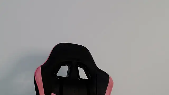 Emily Guerra1 online show from March 5, 2025, 4:46 pm