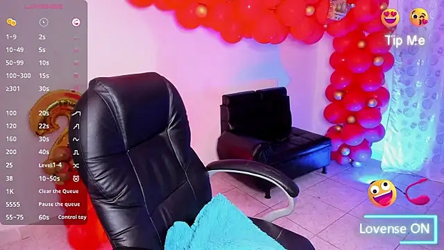 KetziaDoll online show from November 16, 2025, 5:02 am