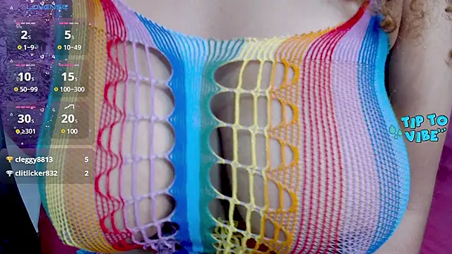 Litzy Curly online show from February 25, 2025, 5:58 pm