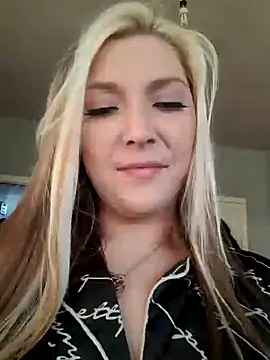 Kinkymilf56 online show from December 1, 2024, 6:30 pm