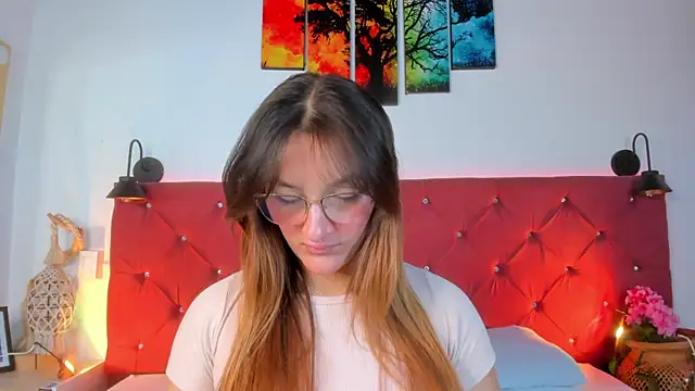 Ruth harvey  online show from February 8, 2026, 1:14 pm