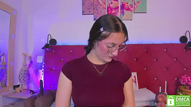 Ruth harvey  online show from July 17, 2026, 1:51 pm