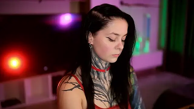 Snapshot of AcidPie chatting on November 7, 2025, 7:14 pm AcidPie online show from November 7, 2025, 7:14 pm