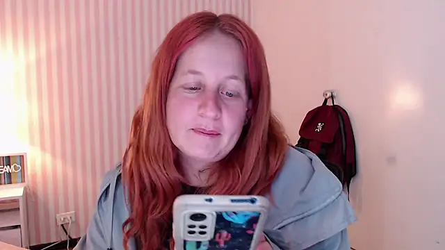 ViioletaMora online show from March 14, 2025, 2:53 am