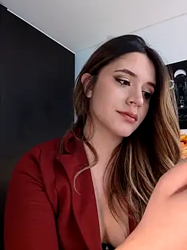 maliciaworld online show from September 17, 2025, 5:36 pm