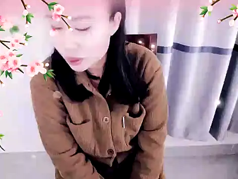 xiaoxuer online show from December 9, 2024, 4:34 am