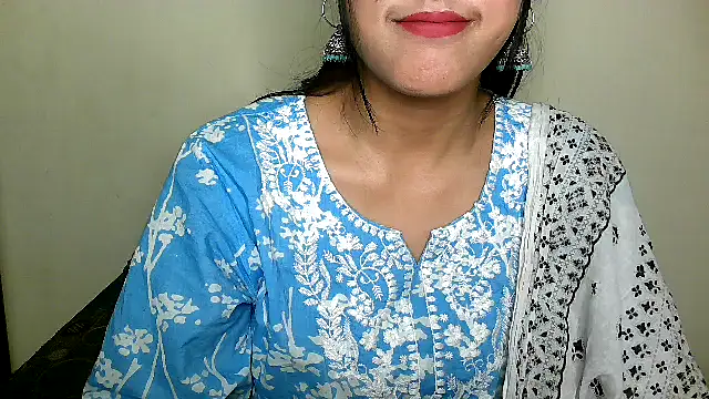 Snapshot of Princess_noorjahan chatting on December 30, 2024, 6:16 pm Princess noorjahan online show from December 30, 2024, 6:16 pm