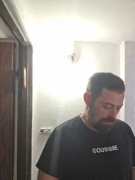 zefside42 online show from December 4, 2025, 10:57 am