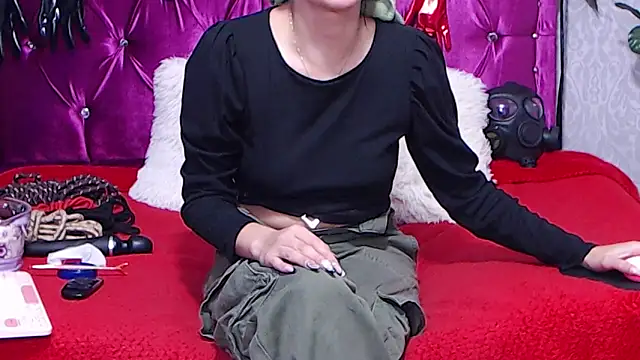 AyshaScott online show from January 28, 2025, 1:05 pm