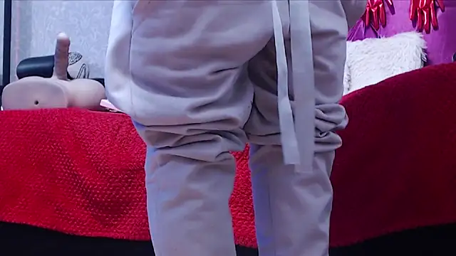 Snapshot of AyshaScott chatting on January 9, 2026, 1:14 pm AyshaScott online show from January 9, 2026, 1:14 pm