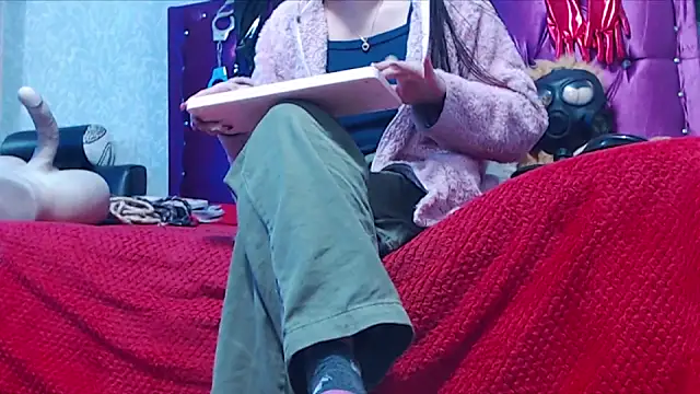 Snapshot of AyshaScott chatting on February 19, 2026, 2:24 pm AyshaScott online show from February 19, 2026, 2:24 pm